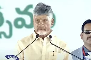 చంద్రబాబు అనే నేను.. నాలుగోసారి సీఎంగా ప్రమాణ స్వీకారం చేసిన టీడీపీ అధినేత