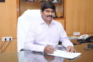 ఏయూ ని పార్టీ ఆఫీస్ గా మార్చారంటూ టీడీపీ విమర్శలు.. వీసీ రాజీనామా.. 