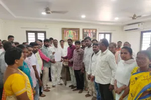 వి ఆర్ ఎ వారసులకు ఉద్యోగాలు ఇవ్వాలి